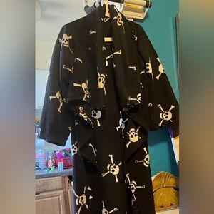 Black Skull Print Robe